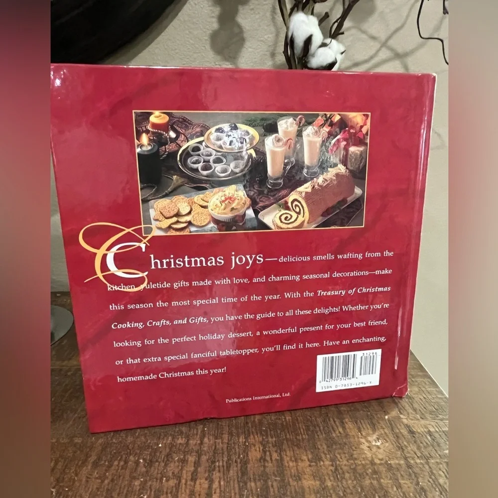 N/A treasury christmas